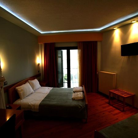 Elikonio Hotel Agia Anna  Exterior photo