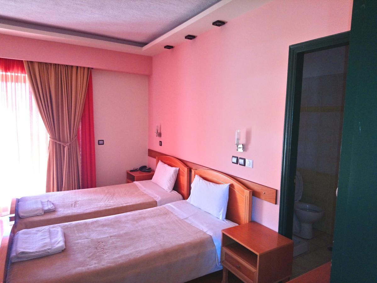 Elikonio Hotel Agia Anna  Exterior photo